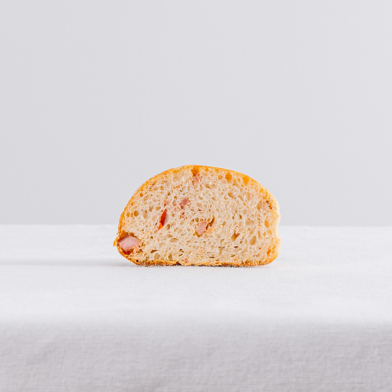 Pão de Água com Chouriças 1